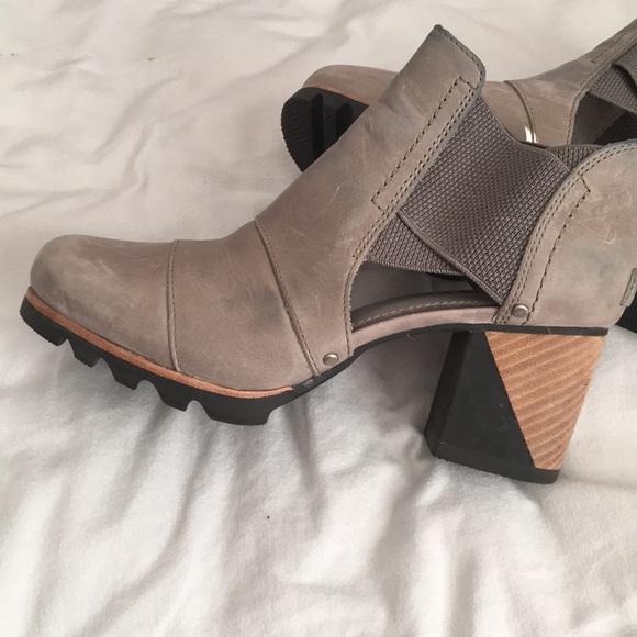 sorel addington chelsea boot